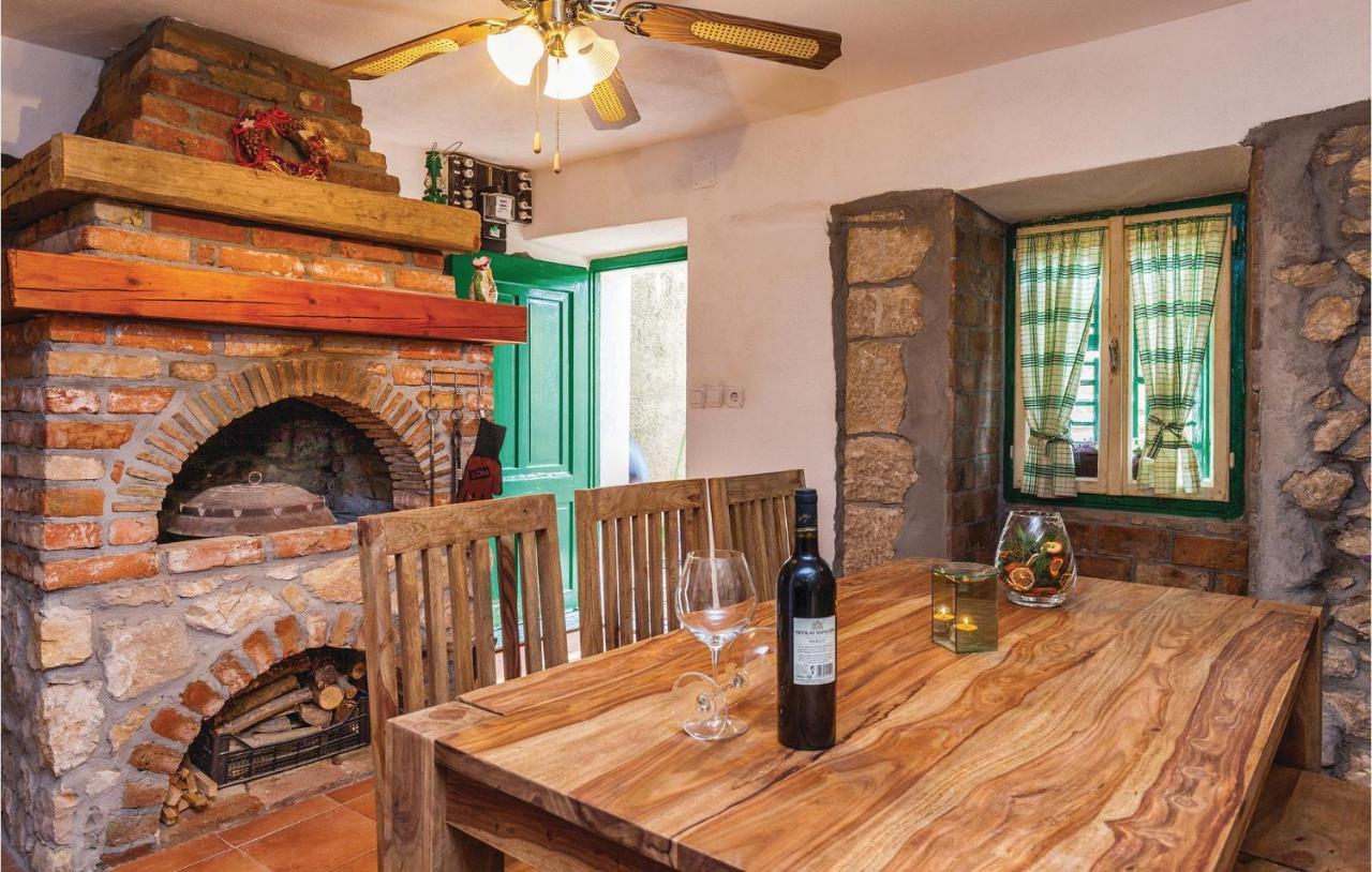 Stunning Home In Punat With Kitchen Stara Baška Buitenkant foto