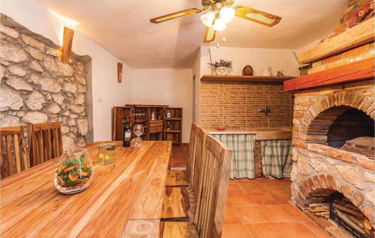 Stunning Home In Punat With Kitchen Stara Baška Buitenkant foto