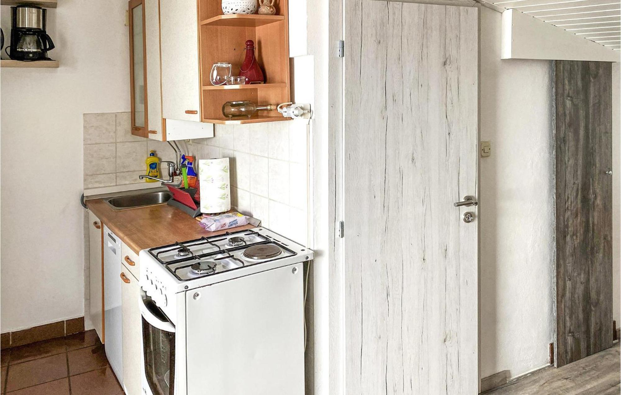 Stunning Home In Punat With Kitchen Stara Baška Buitenkant foto
