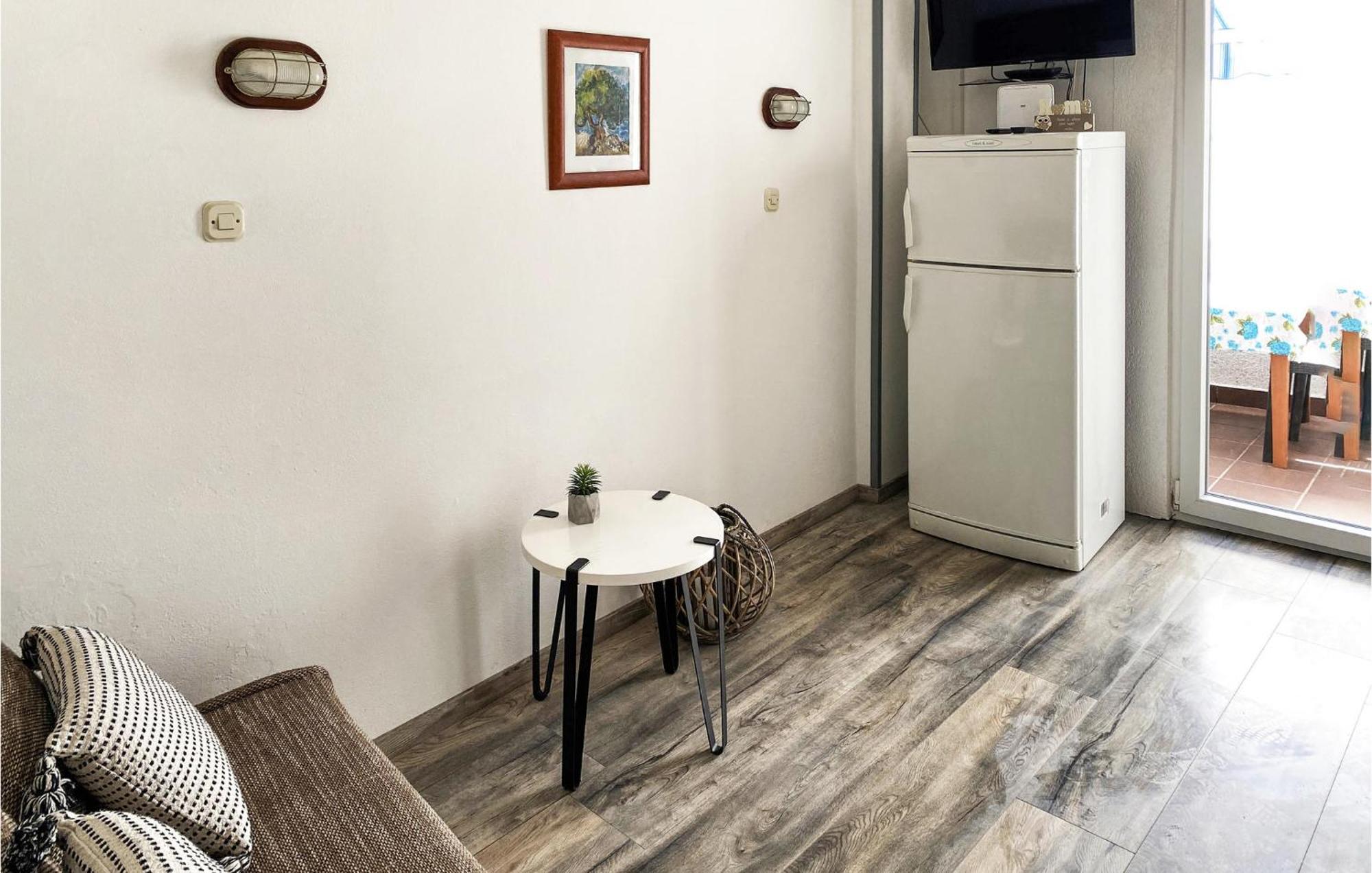 Stunning Home In Punat With Kitchen Stara Baška Buitenkant foto