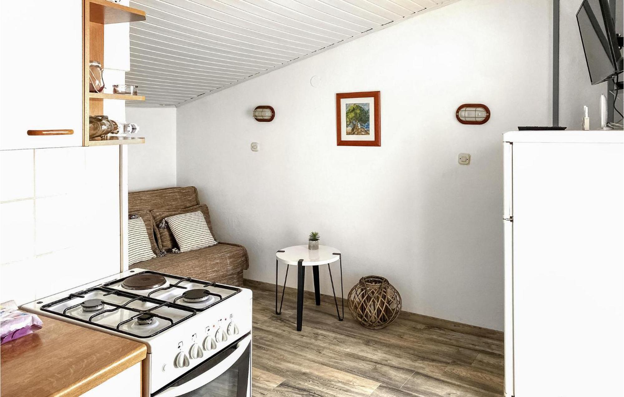 Stunning Home In Punat With Kitchen Stara Baška Buitenkant foto